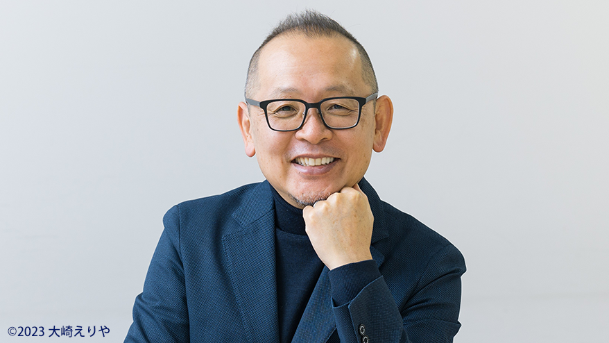 �O�엲�i��